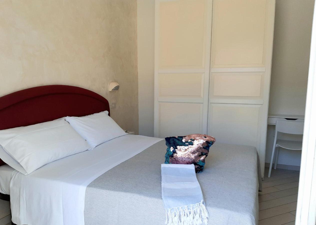 Hotel Raul Riccione Exterior photo